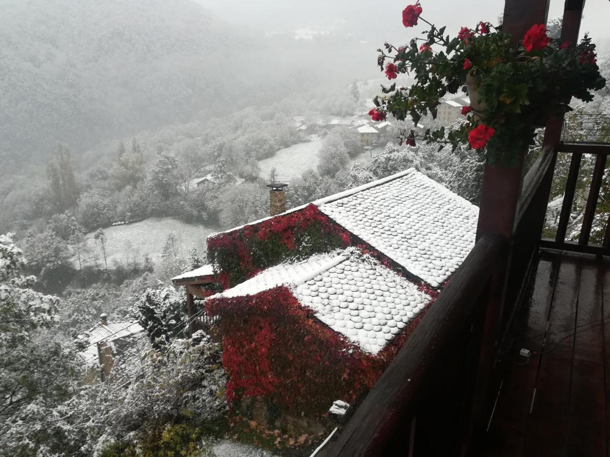 Casa Rural Pirineu Neva Exterior foto
